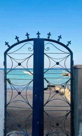 Stunning 2-Bedroom Beachfront Chalet with Private Beach Access in Dahab